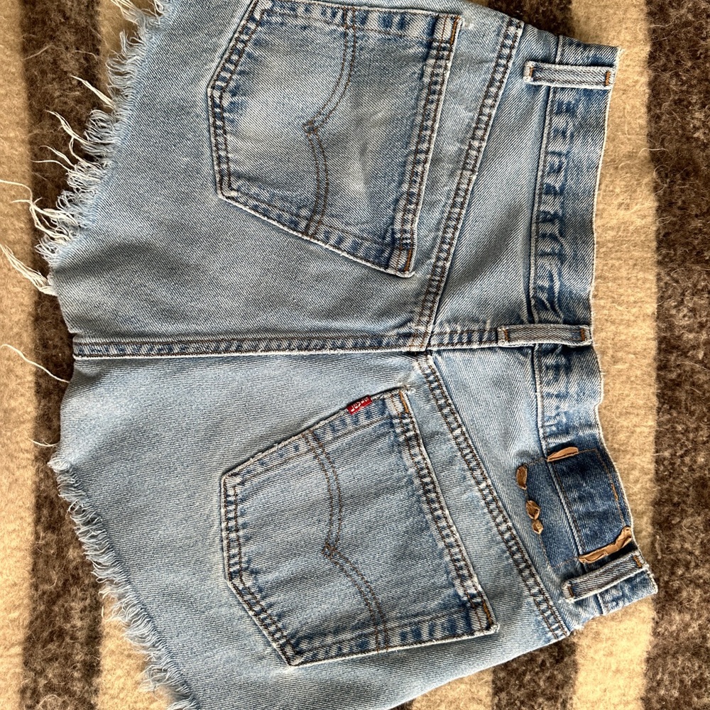 Vintage Levi’s shorts